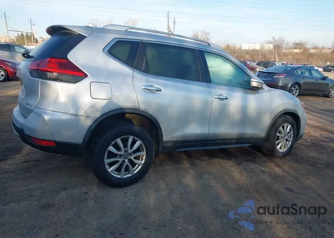 2017 Nissan Rogue Sv z USA, uszkodzony, nr VIN KNMAT2MV3HP507135